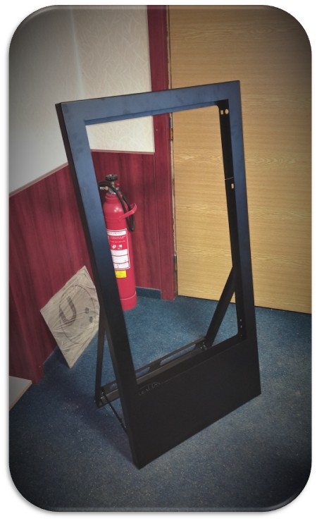 LCD dotykové kiosky a jiné neobvyklé řešení - foto 6